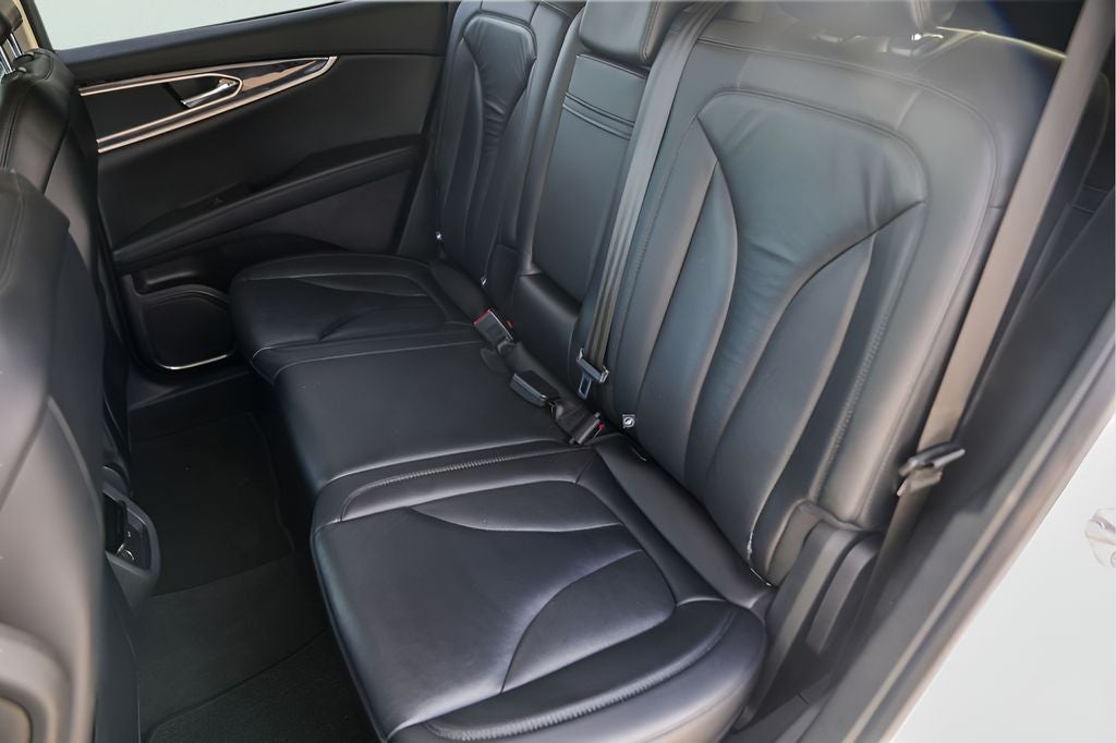 2021 Lincoln Nautilus Standard