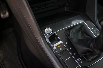 2020 Volkswagen Tiguan 2.0T SE R-Line Black