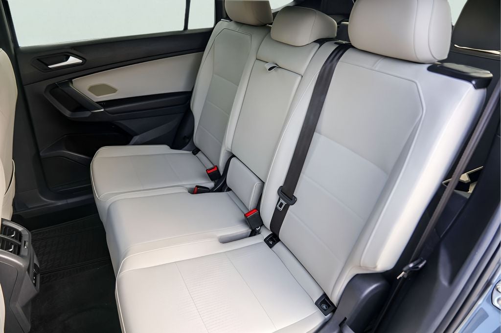 2020 Volkswagen Tiguan 2.0T SE R-Line Black