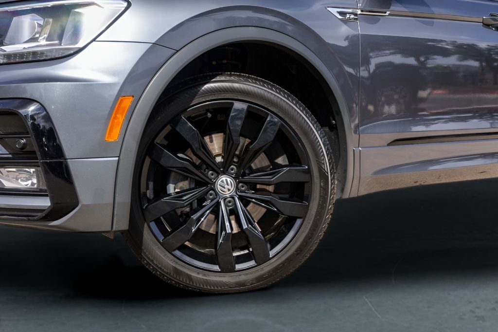 2020 Volkswagen Tiguan 2.0T SE R-Line Black