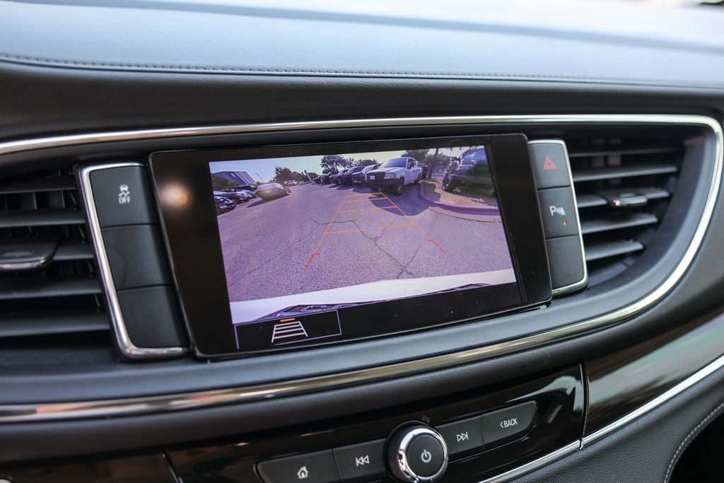 2020 Buick Enclave Essence