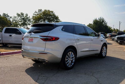 2020 Buick Enclave Essence