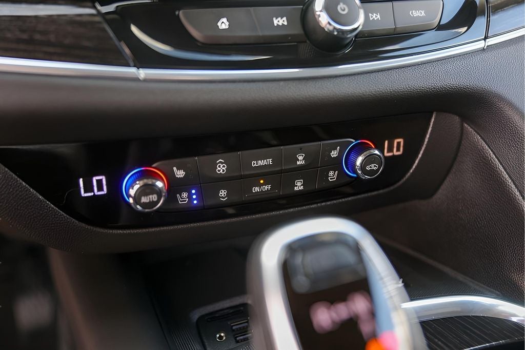 2021 Buick Enclave Avenir