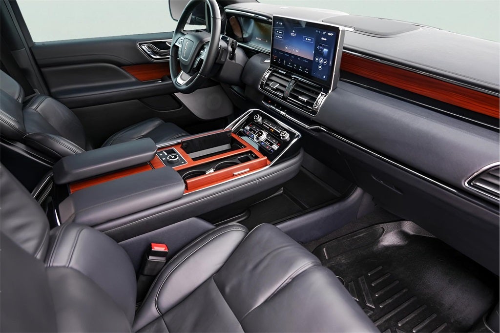 2024 Lincoln Navigator L L Reserve