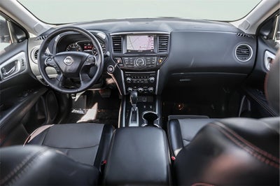 2019 Nissan Pathfinder SL
