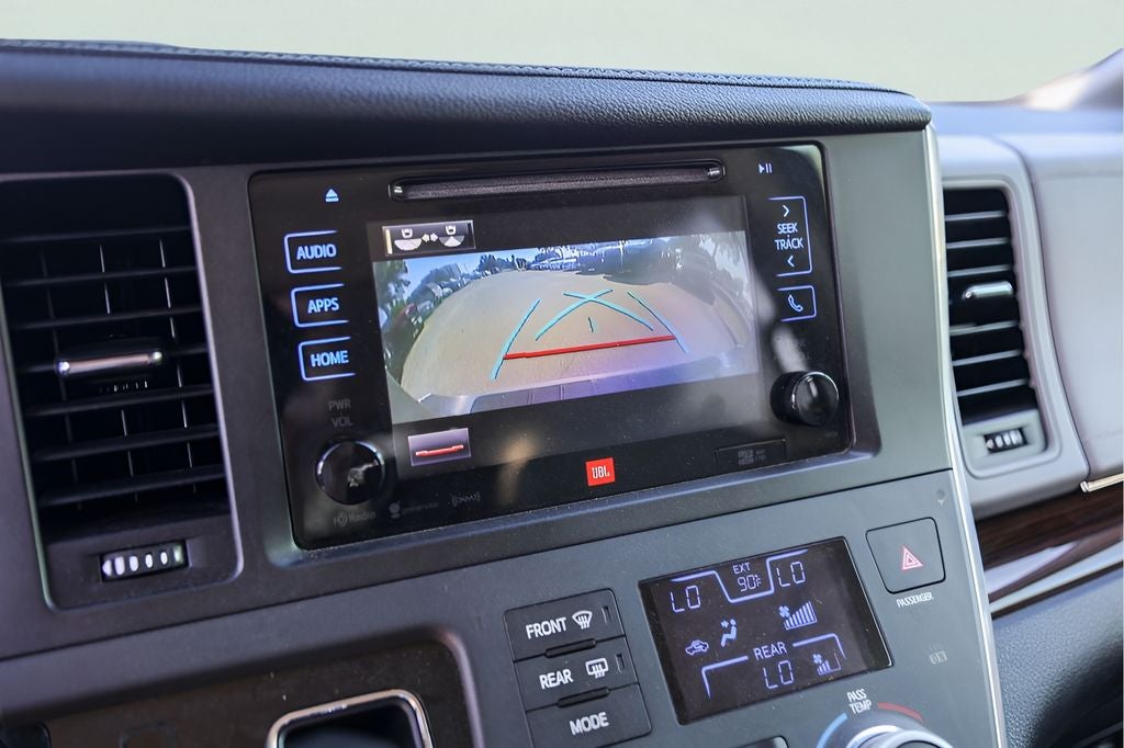 2017 Toyota Sienna Limited Premium 7 Passenger