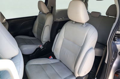 2017 Toyota Sienna Limited Premium 7 Passenger