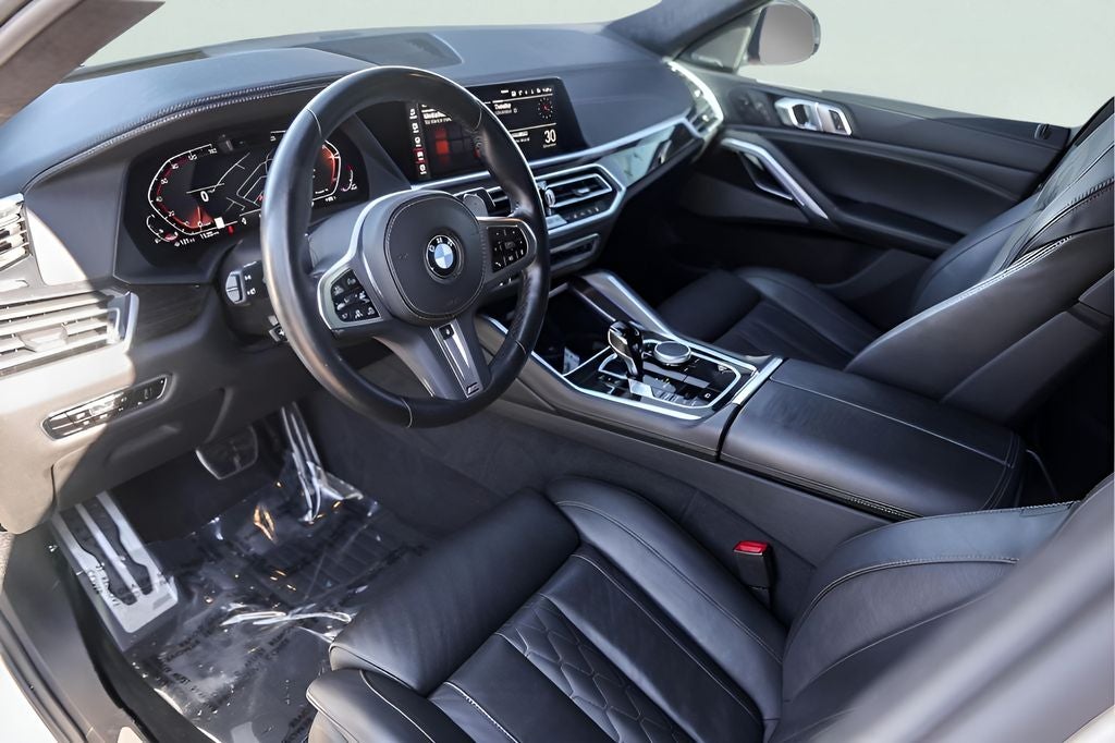 2023 BMW X6 xDrive40i