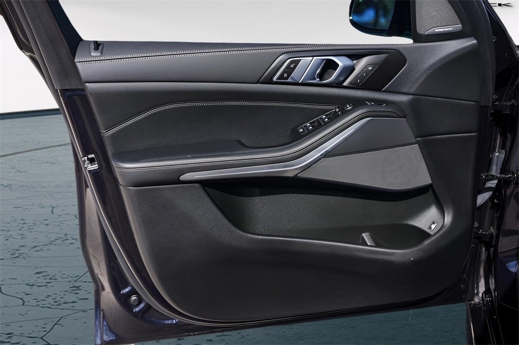 2023 BMW X5 xDrive45e