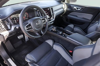 2022 Volvo S60 B5 R-Design