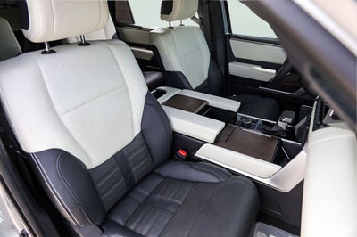 2023 Toyota Sequoia Capstone