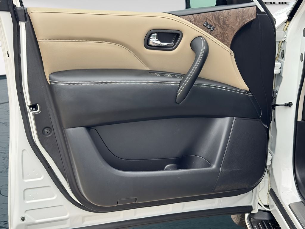 2021 INFINITI QX80 Premium Select