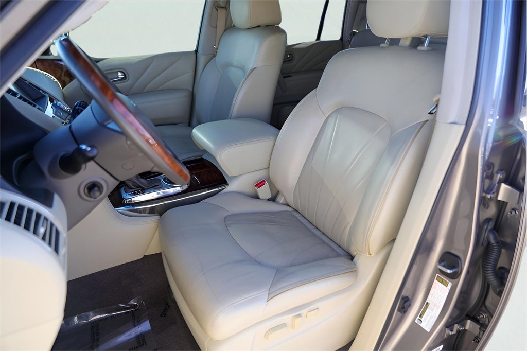 2017 INFINITI QX80 Base