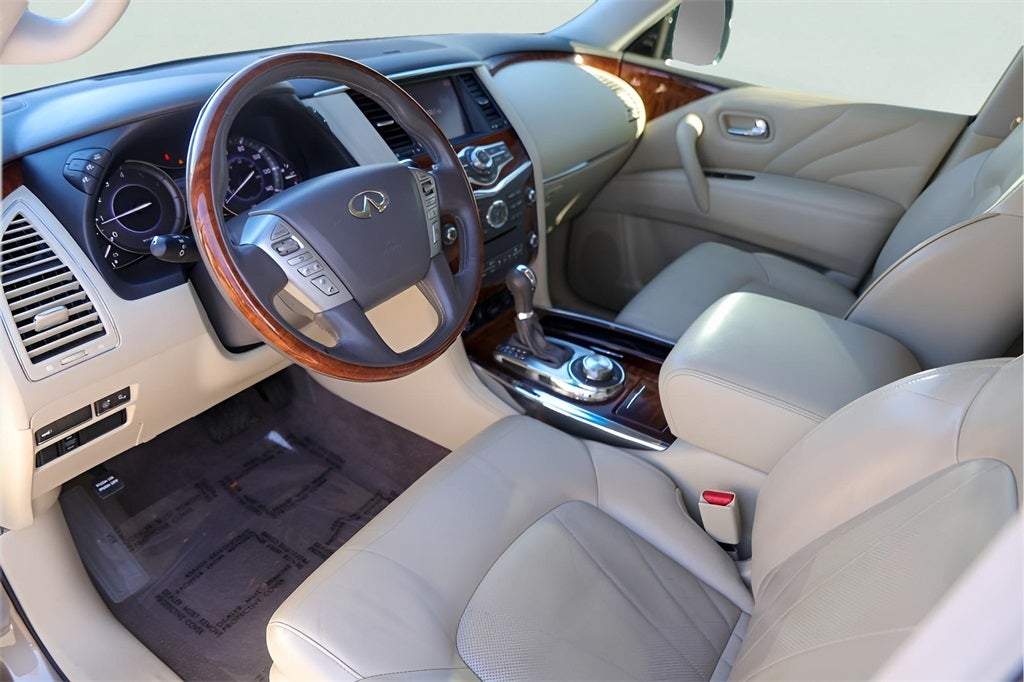 2017 INFINITI QX80 Base