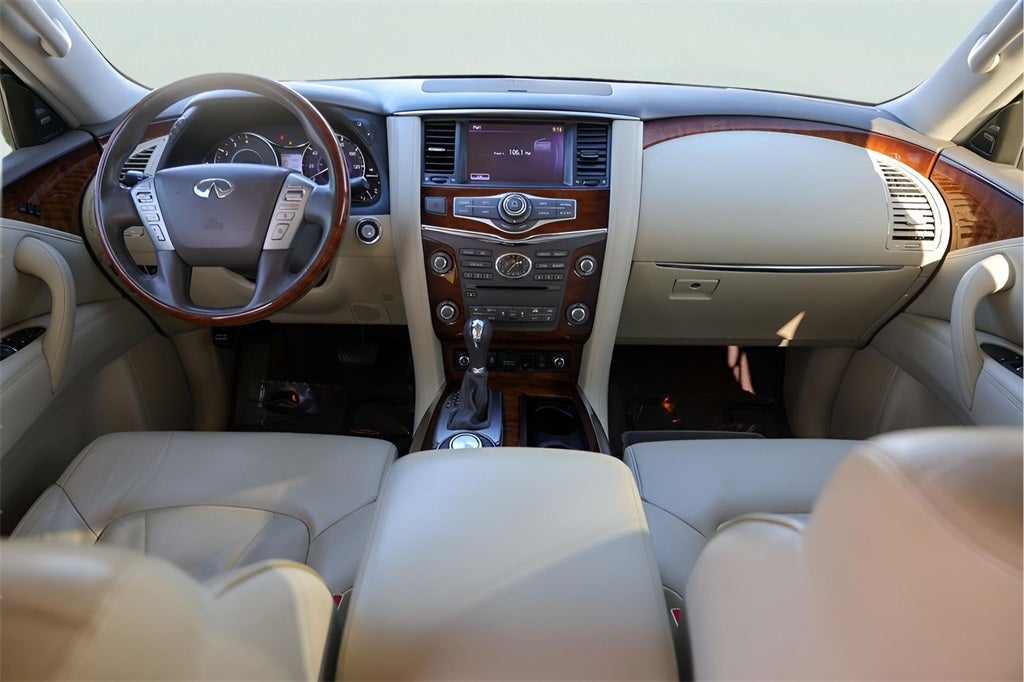 2017 INFINITI QX80 Base