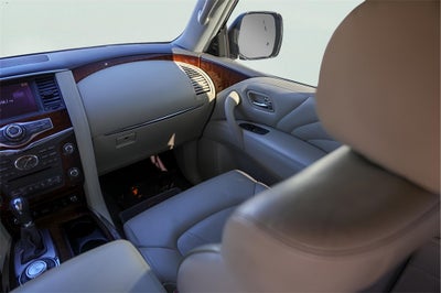 2017 INFINITI QX80 Base