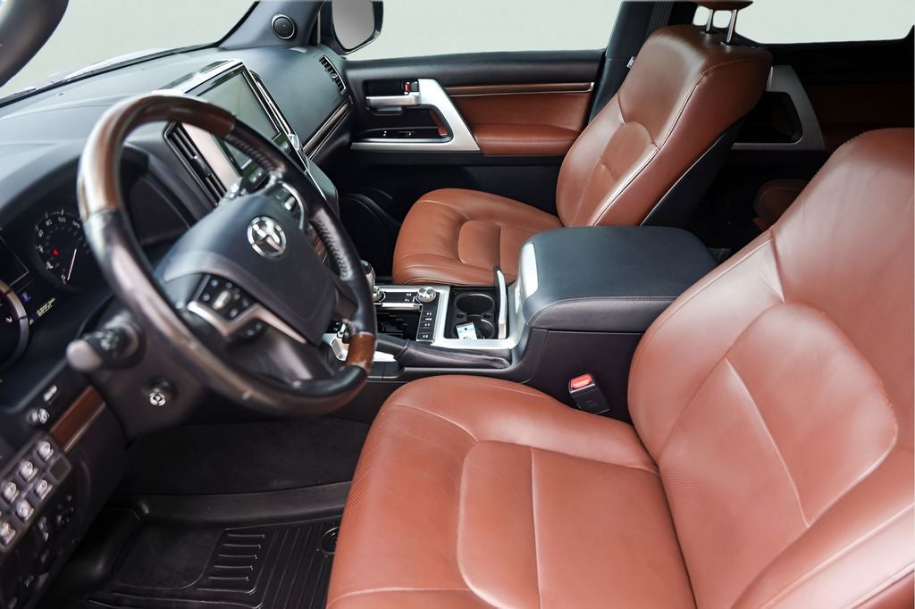 2021 Toyota Land Cruiser Base