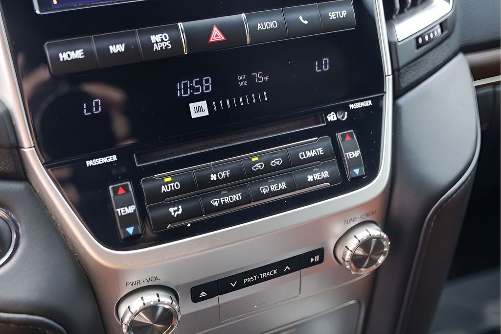 2021 Toyota Land Cruiser Base