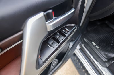 2021 Toyota Land Cruiser Base