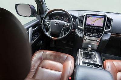 2021 Toyota Land Cruiser Base