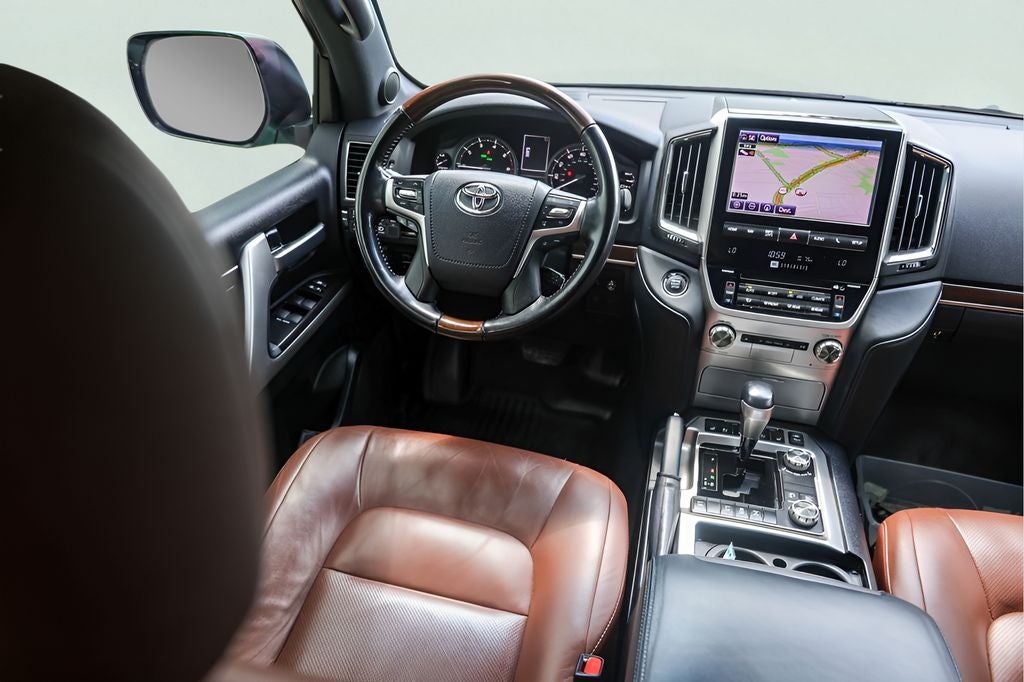 2021 Toyota Land Cruiser Base