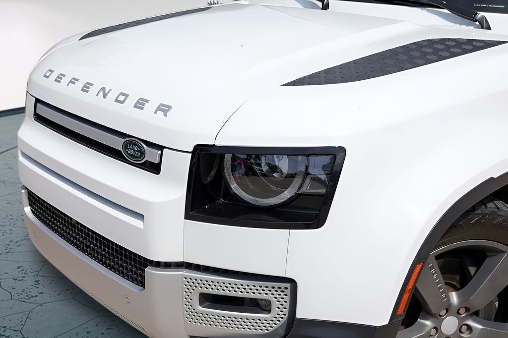 2024 Land Rover Defender 130 S