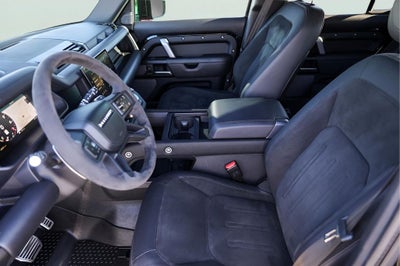 2023 Land Rover Defender 110 V8