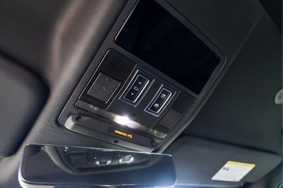 2023 Land Rover Defender 110 V8