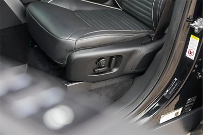 2024 Land Rover Discovery Metropolitan Edition