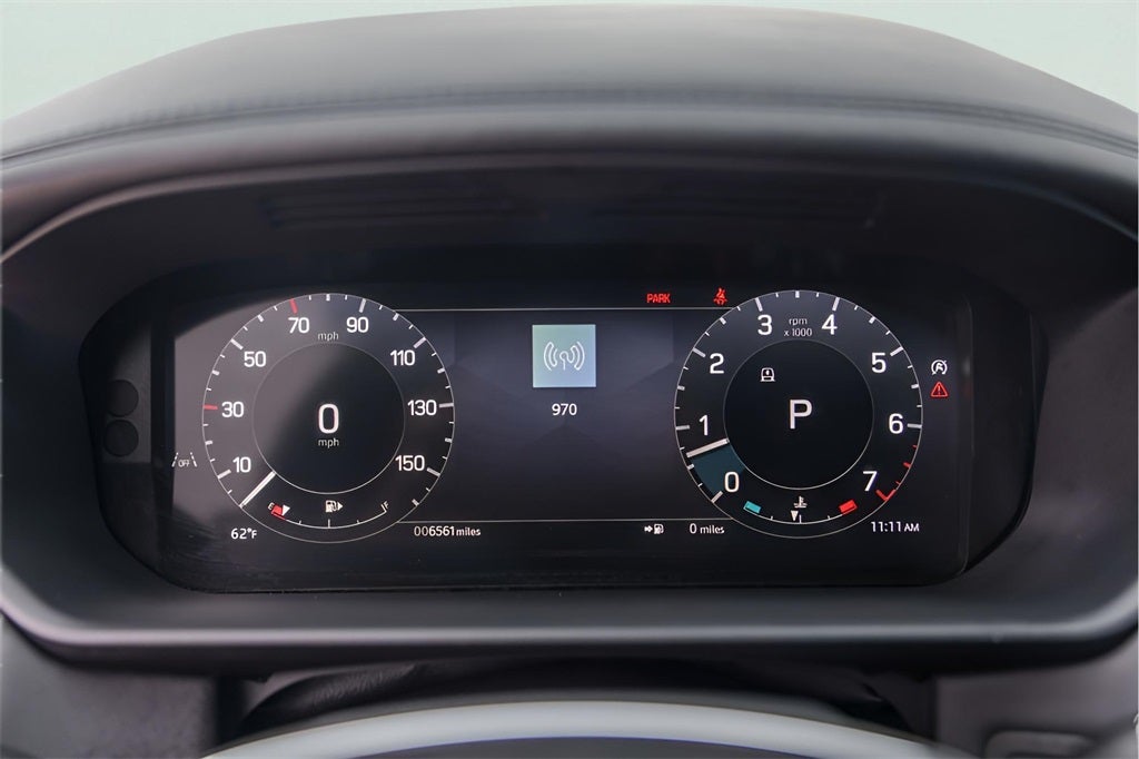 2024 Land Rover Discovery Metropolitan Edition