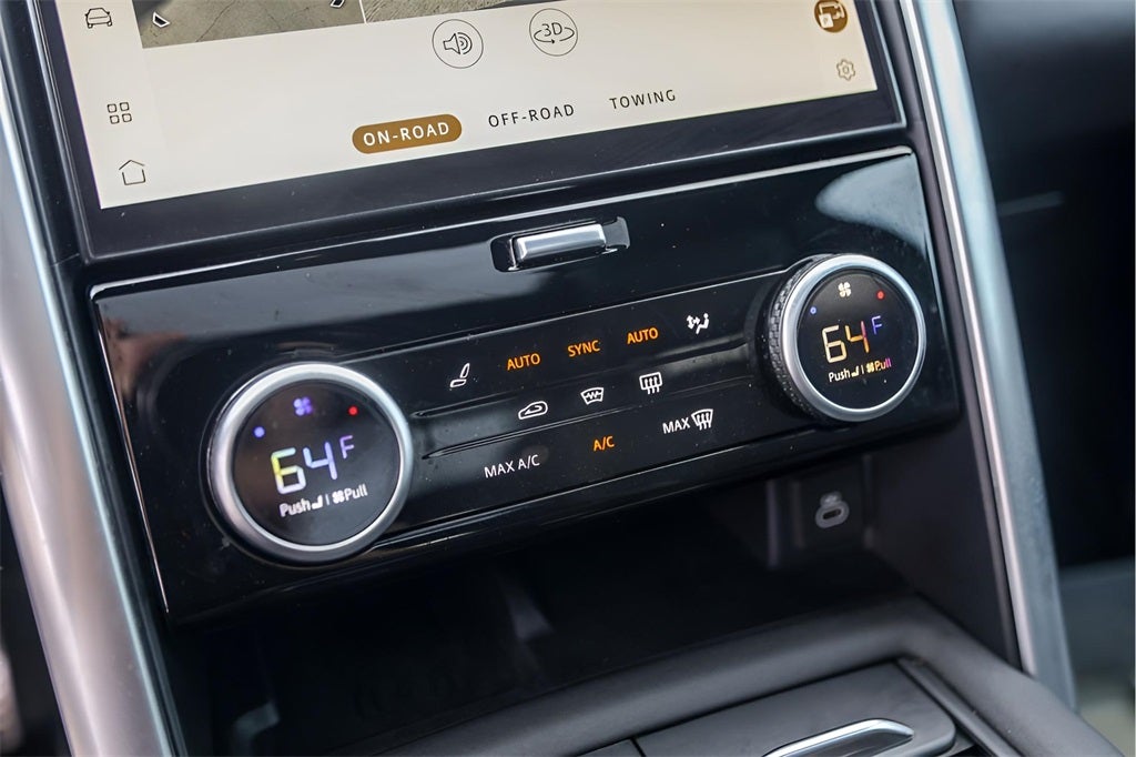 2024 Land Rover Discovery Metropolitan Edition