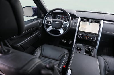 2024 Land Rover Discovery Metropolitan Edition