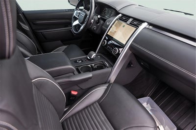 2024 Land Rover Discovery Metropolitan Edition