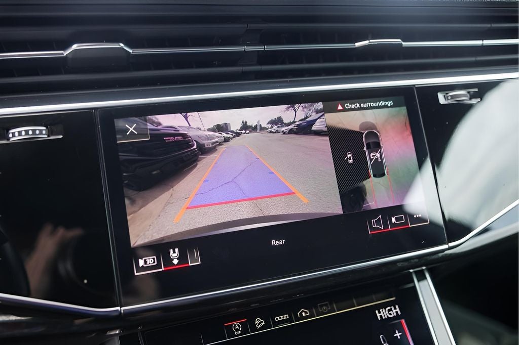 2021 Audi Q8 55 Premium Plus quattro