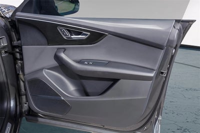 2021 Audi Q8 55 Premium Plus quattro