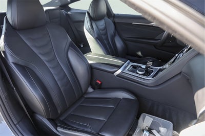 2025 BMW 8 Series 840i