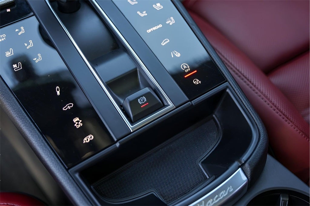 2022 Porsche Macan GTS