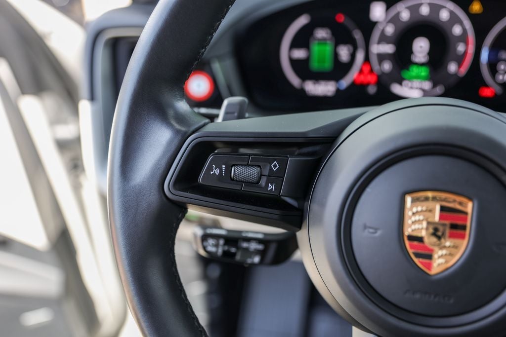 2025 Porsche Cayenne E-Hybrid Coupe Base