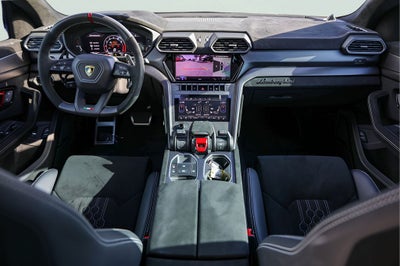 2024 Lamborghini Urus Performante