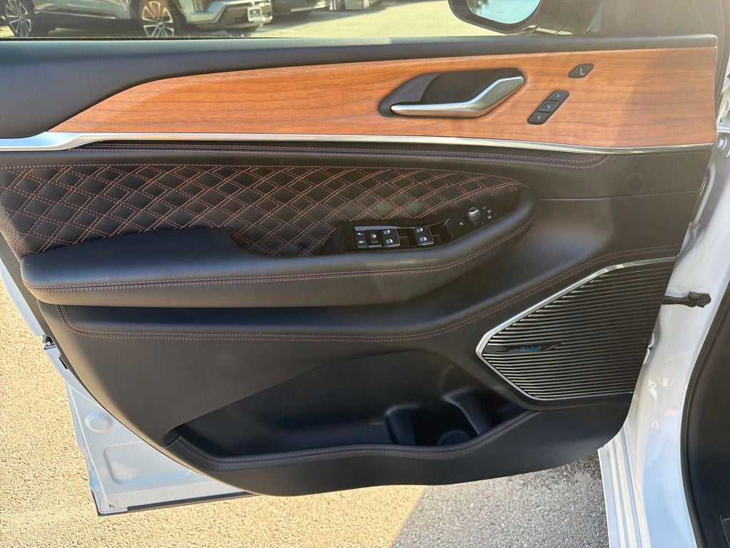 2023 Jeep Grand Cherokee Summit Reserve 4xe