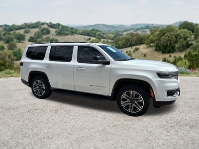 2023 Jeep Wagoneer Base