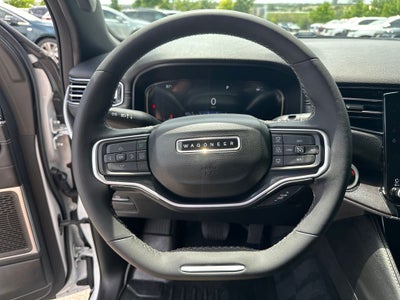 2023 Jeep Wagoneer Base