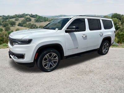 2023 Jeep Wagoneer Base