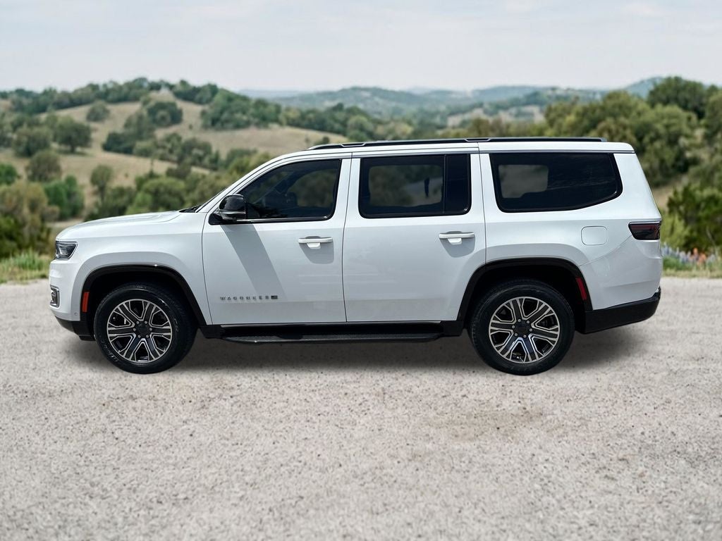 2023 Jeep Wagoneer Base