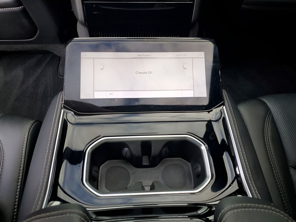 2023 Jeep Grand Wagoneer Base