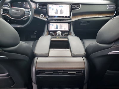 2023 Jeep Grand Wagoneer Base