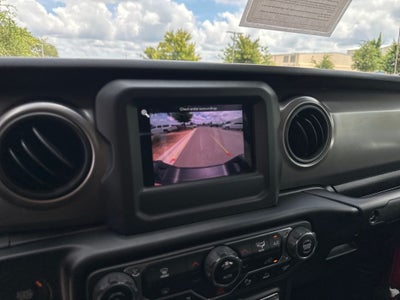 2021 Jeep Gladiator Willys