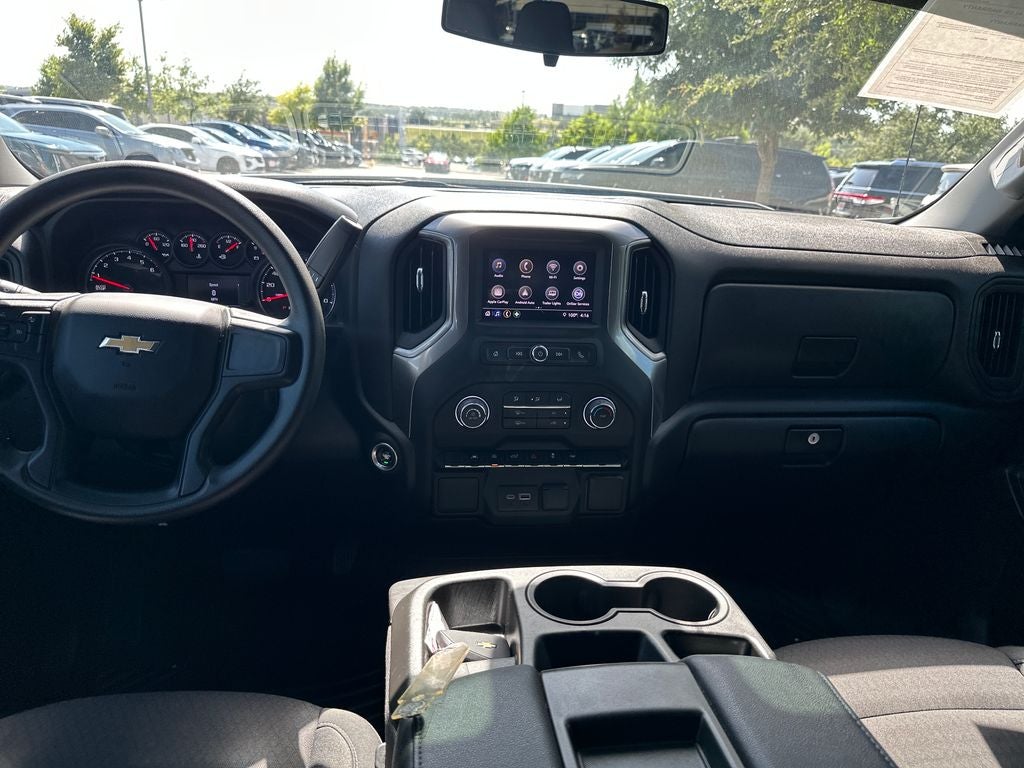 2024 Chevrolet Silverado 1500 Custom