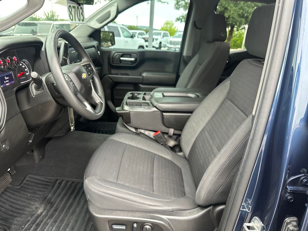 2022 Chevrolet Silverado 1500 LTD Custom