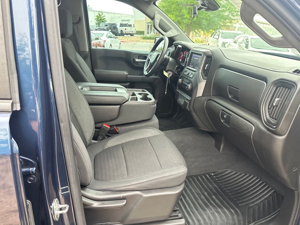 2022 Chevrolet Silverado 1500 LTD Custom